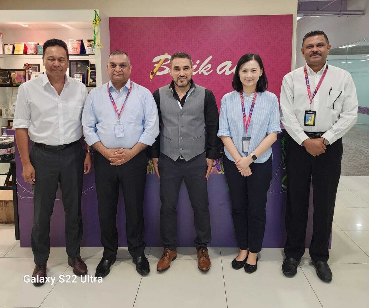 Collaboration of Batik Air and Mayfair Jets